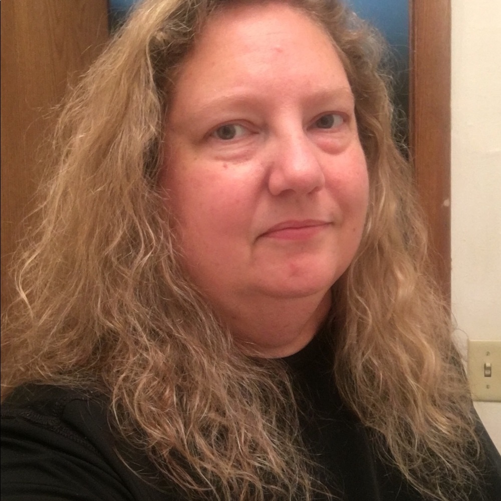 Meet your Posher, Brenda